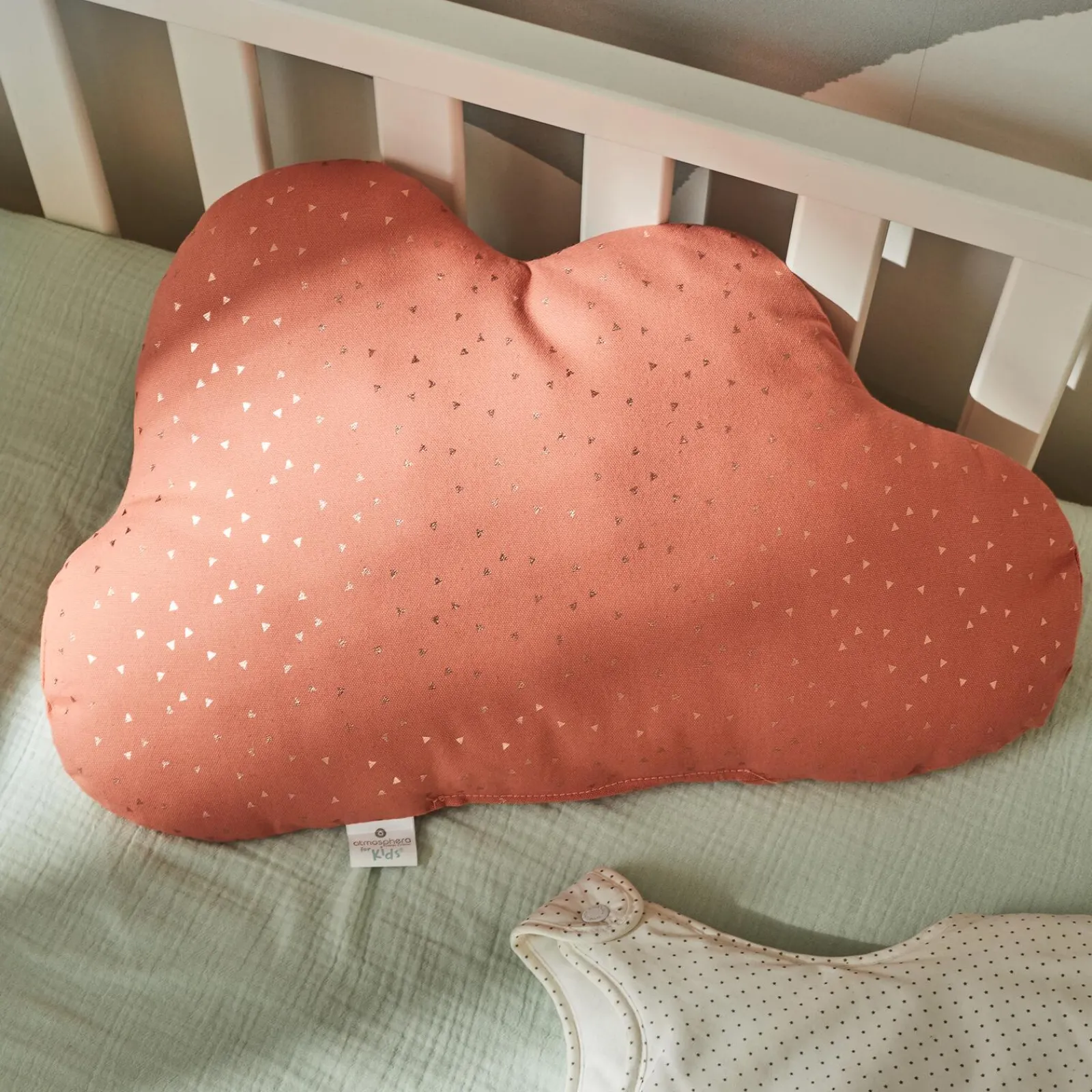 Fashion Coussin BABY CLOUD coloris terracotta 28 x 45 cm - 4MURS Enfant Textile De Maison Enfant|Coussins