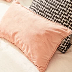 Hot Coussin FYN coloris nude orangé 30 x 50 cm - 4MURS Coussins