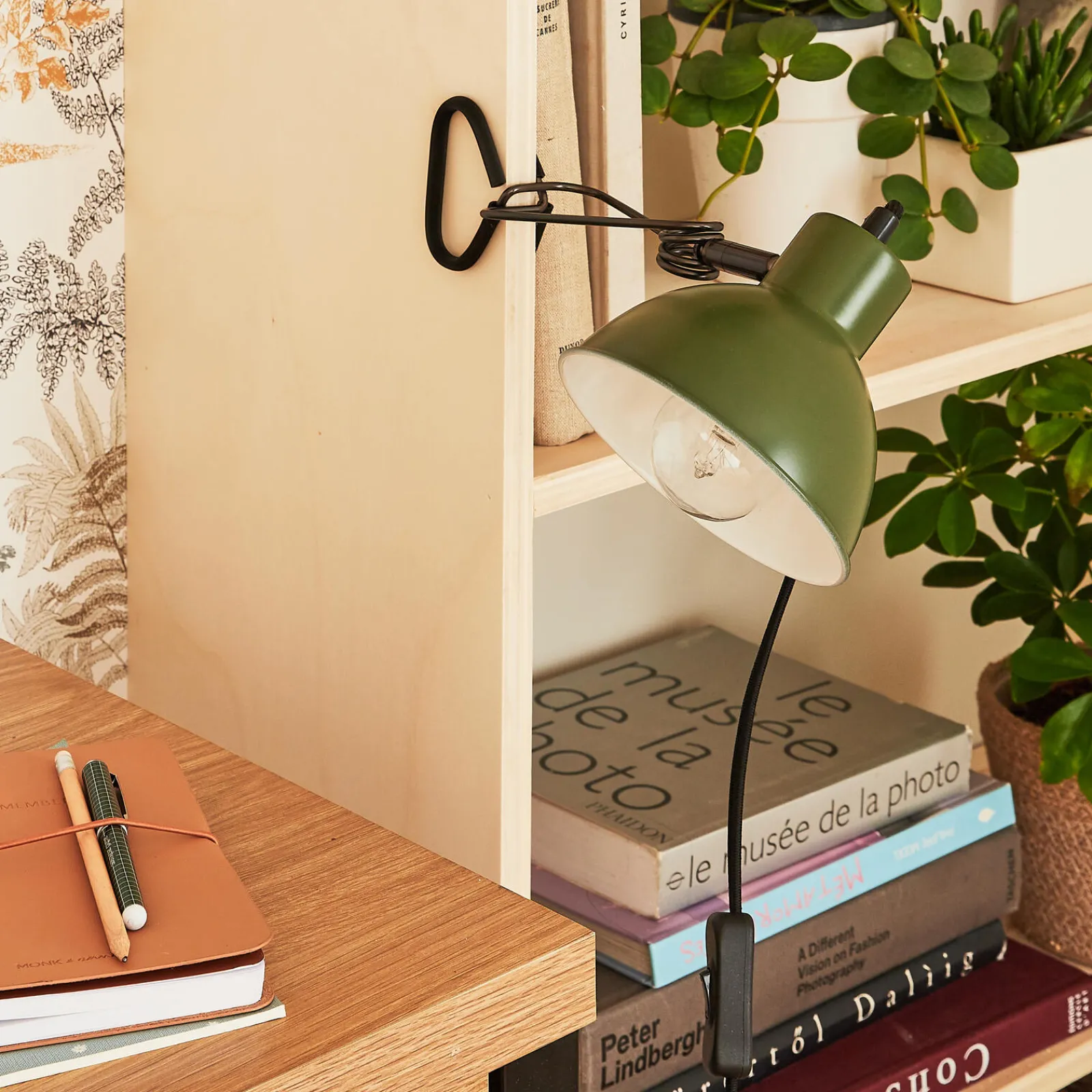 Discount Lampe à poser MOYS coloris vert 32,5 x 13 cm - 4MURS Lampes À Poser