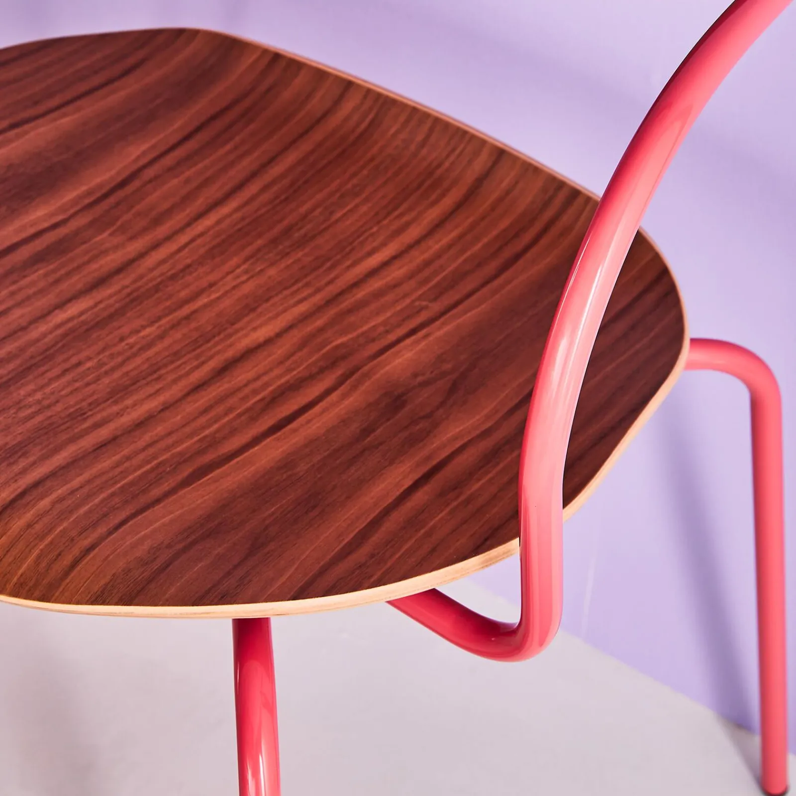 New Chaise COLETTE coloris corail - Chaises Et Tabourets