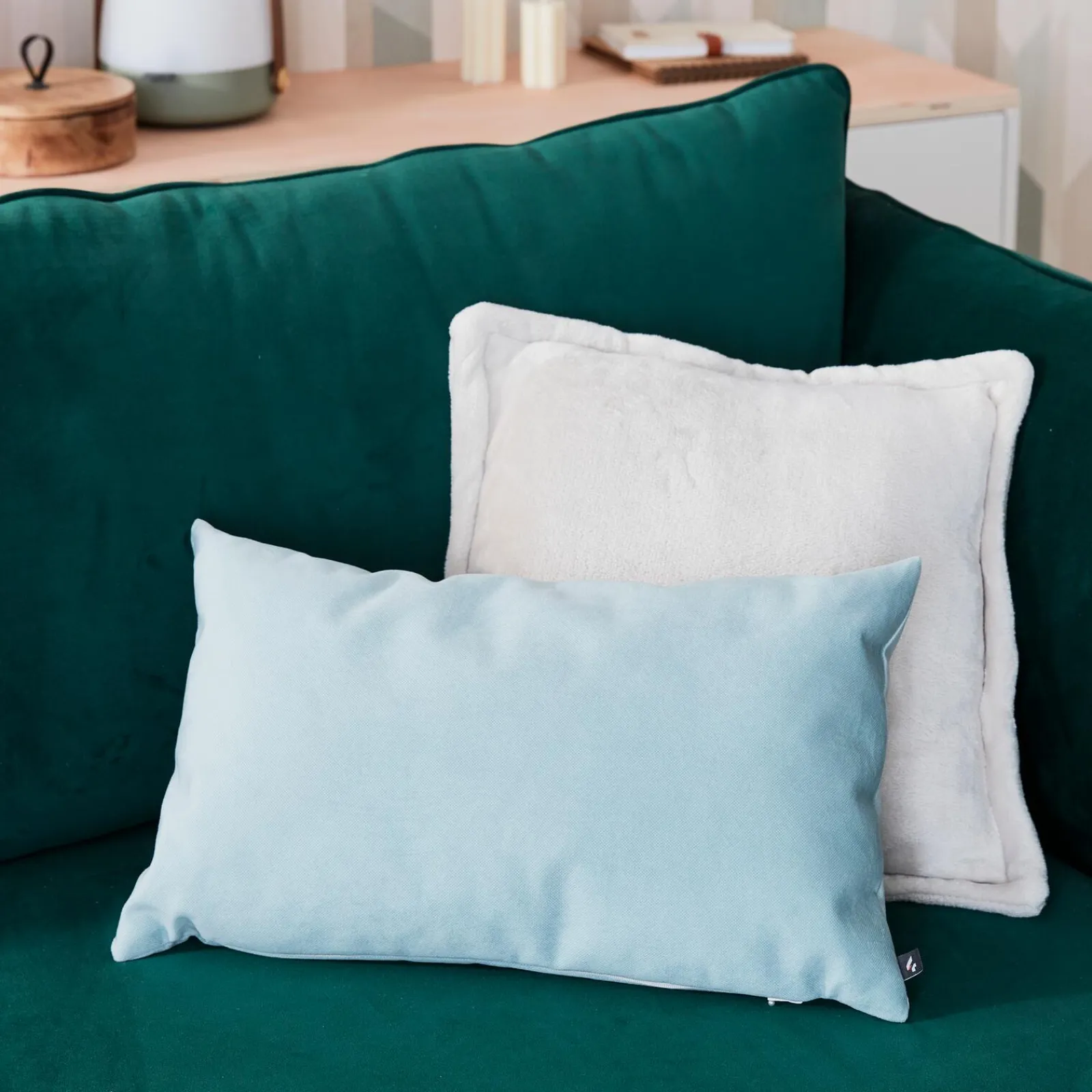 Sale Coussin LANE coloris bleu glacier 30 x 50 cm - Coussins