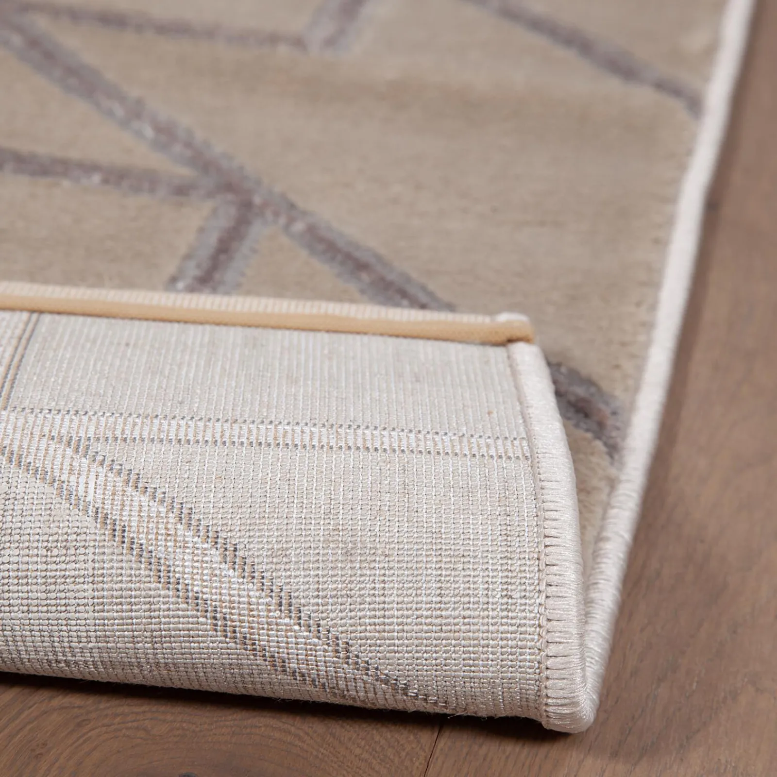 Sale Tapis ELIA coloris beige 160 x 230 cm - Tapis