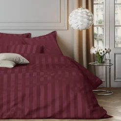 Fashion Parure de lit en satin de coton BONE bordeaux 240 x 220 cm - Linge De Maison