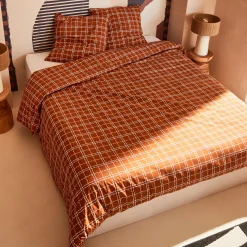 Fashion Parure de lit en toile de coton CRAFTED CHECK camel 240 x 220 cm Linge De Maison