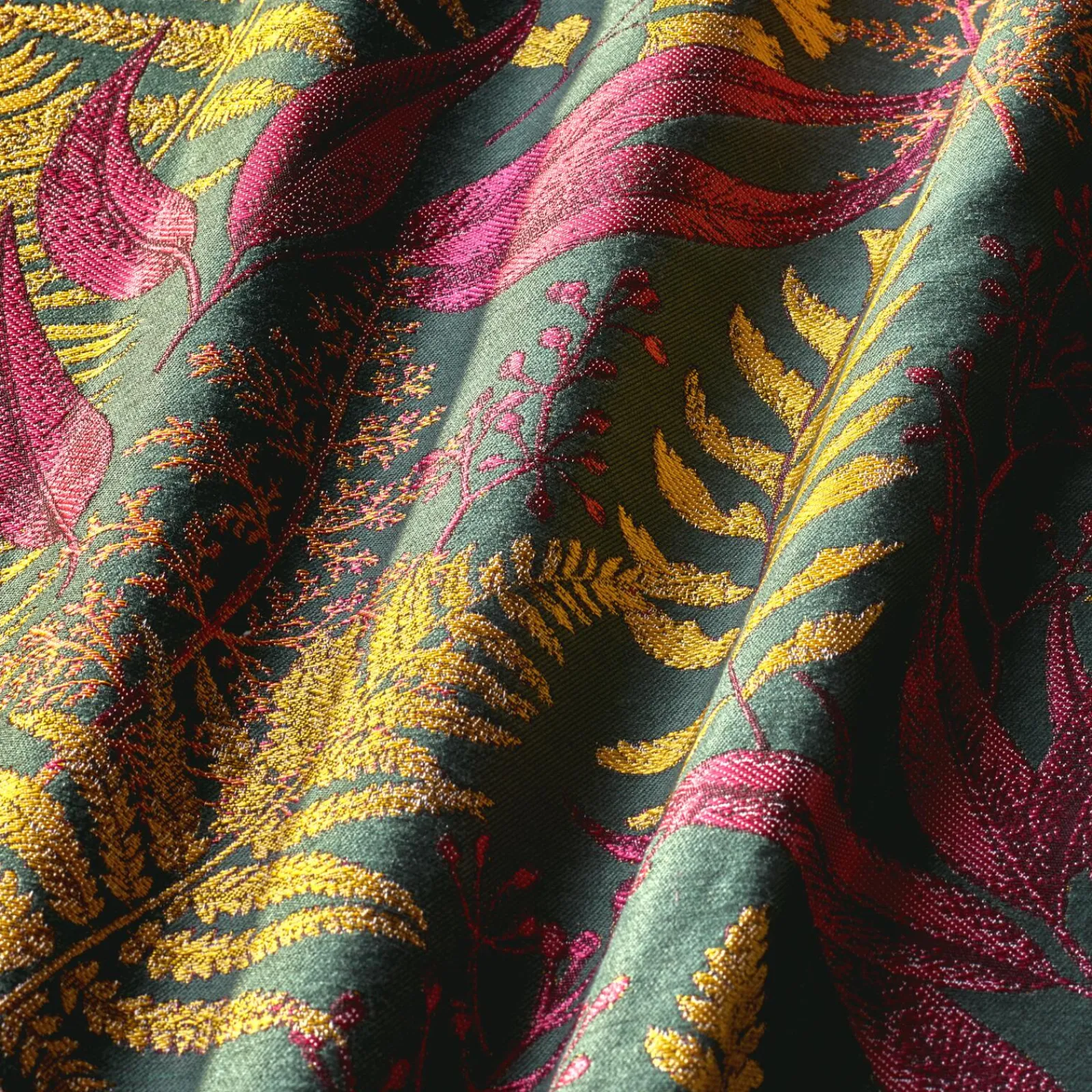 Online Tissu GRAMY coloris vert - 4MURS Rideaux, Voilages Et Stores Sur Mesure