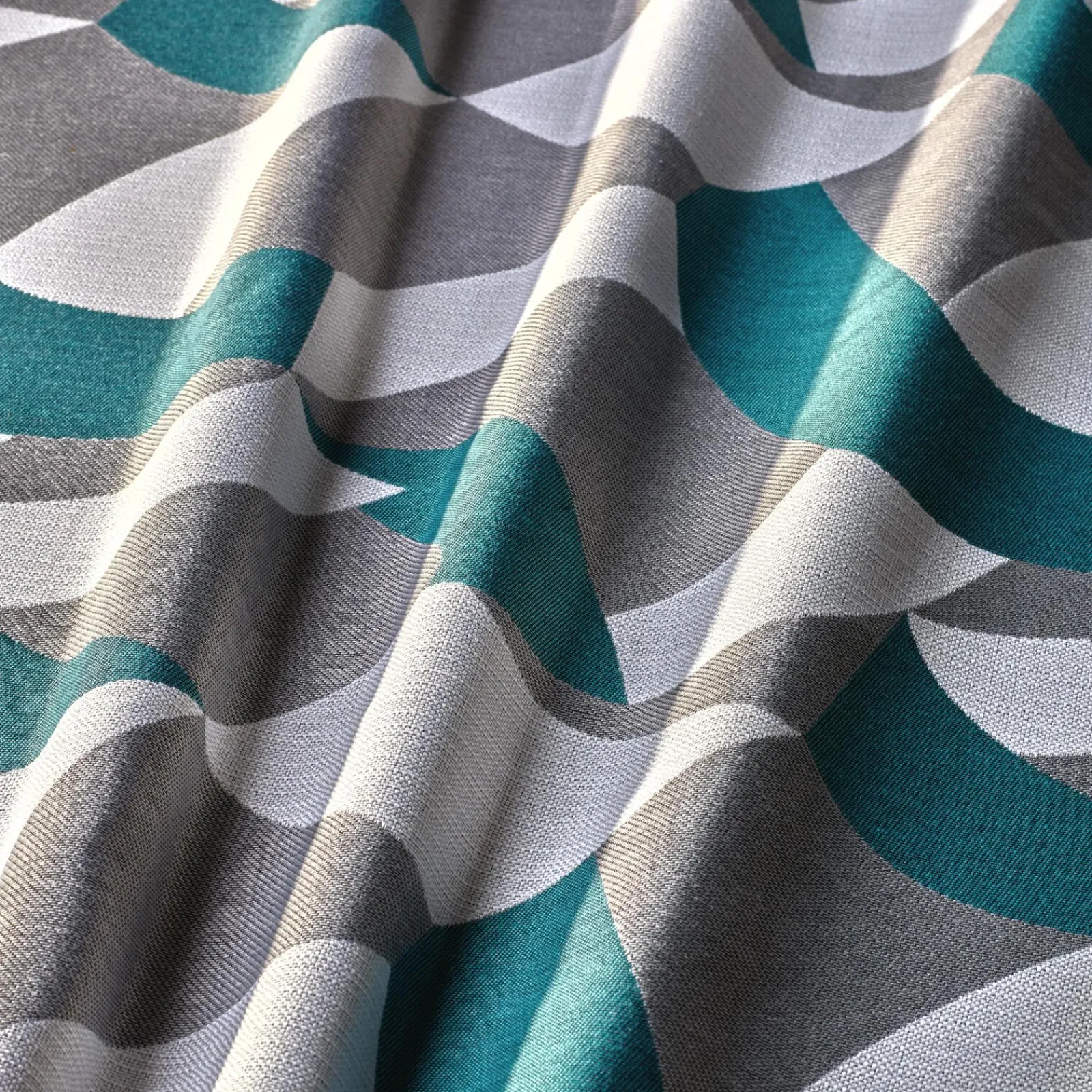 Hot Tissu RUBA coloris bleu - 4MURS Rideaux, Voilages Et Stores Sur Mesure